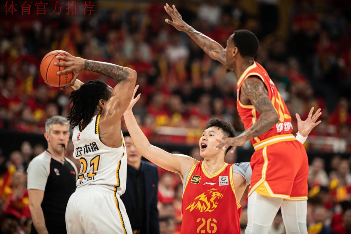 胜广厦发布会!谦逊回应赢球,直指斗志弥补不足,亲承示爱球迷! 胜广厦发布会!谦逊回应赢球,直指斗志弥补不足,亲承示爱球迷!